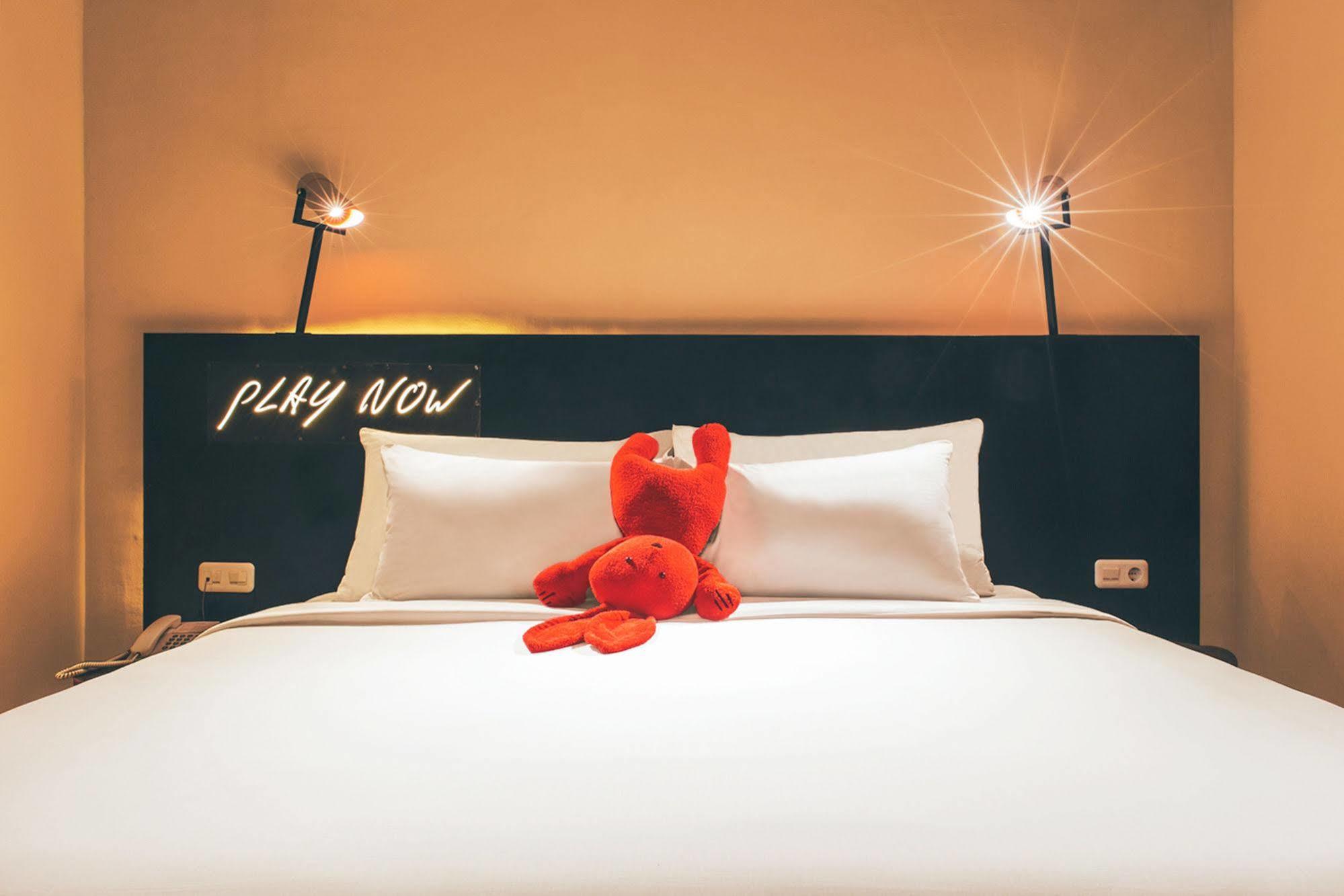 Viva Dash Hotel Seminyak Kültér fotó